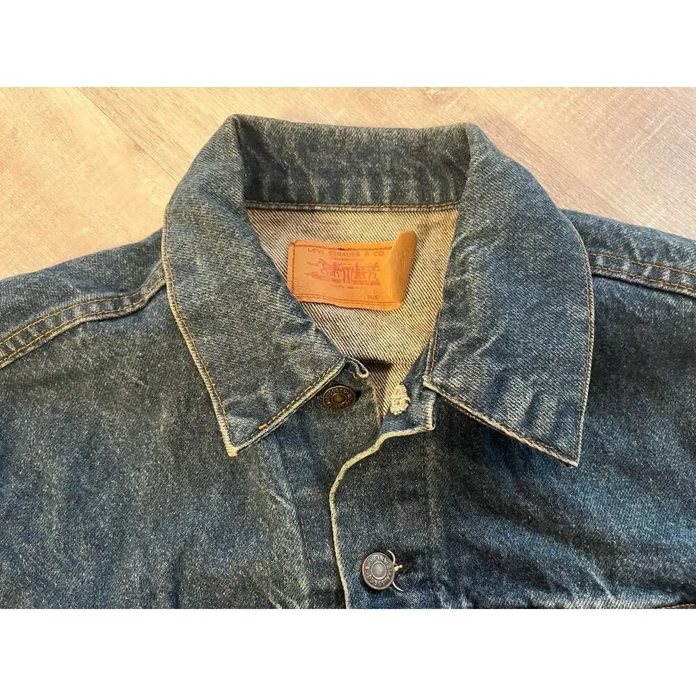 VTG 70s Levis Denim Trucker Jacket Blue Jean Pointed Collar 40 S/M